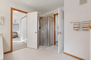 3208 Juniper Cir, Woodbury, MN 55125 - Photo 31