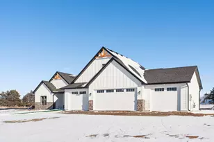 17984 Taconite St NE, Ham Lake, MN 55304 - Photo 3
