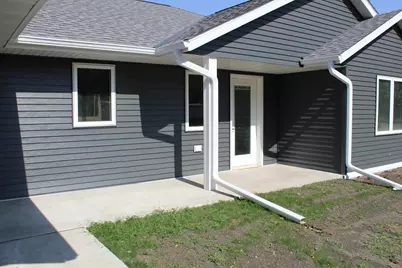 131 Main Street E, Trimont, MN 56176 - Photo 5