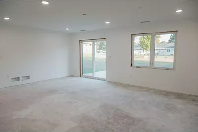 131 Main Street E, Trimont, MN 56176 - Photo 7