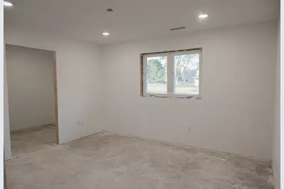 131 Main Street E, Trimont, MN 56176 - Photo 11