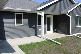 131 Main St E, Trimont, MN 56176 - Photo 5