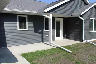 131 Main St E, Trimont, MN 56176 - Photo 5