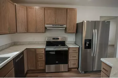 131 Main Street E, Trimont, MN 56176 - Photo 9