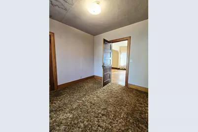 603 Arnold Avenue N, Thief River Falls, MN 56701 - Photo 11