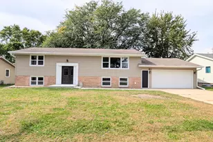 408 Independence Ave S, Clarks Grove, MN 56016 - Photo 1