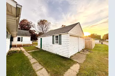 429 E Rooney Avenue, Appleton, MN 56208 - Photo 35