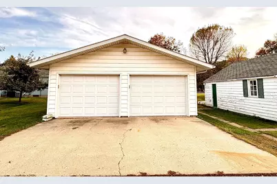 429 E Rooney Avenue, Appleton, MN 56208 - Photo 39