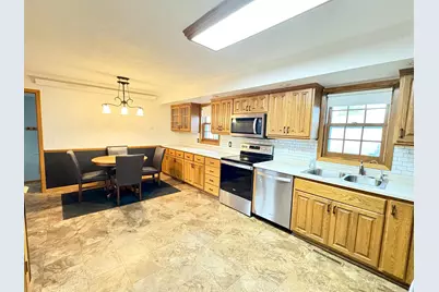 429 E Rooney Avenue, Appleton, MN 56208 - Photo 9