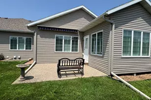 3274 James Ln NE, Rochester, MN 55906 - Photo 21