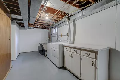 9824 Fremont Avenue S, Bloomington, MN 55431 - Photo 37