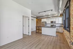 117 Broadway N, Fargo, ND 58102 - Photo 11