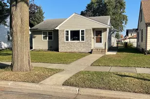 1202 2nd Ave SW, Austin, MN 55912 - Photo 1