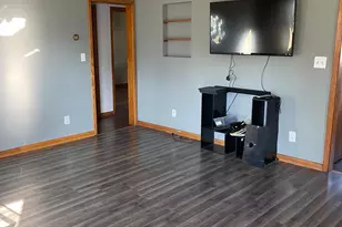 1202 2nd Ave SW, Austin, MN 55912 - Photo 3