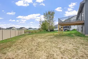 602 Grouse Way, New Richmond, WI 54017 - Photo 3