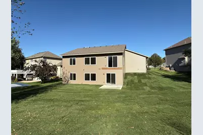 2804 Oak Lawn Drive, Northfield, MN 55057 - Photo 5