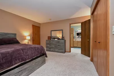 386 Pleasant Hill Drive, Winona, MN 55987 - Photo 11