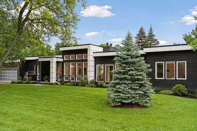 209 Westwood Drive N, Golden Valley, MN 55422 - Photo 3