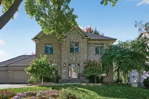 2231 Stone Creek Dr, Chanhassen, MN 55317 - Photo 1