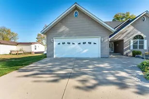 42221 Ukkelberg Dr, Clitherall, MN 56524 - Photo 7