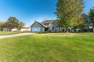 42221 Ukkelberg Dr, Clitherall, MN 56524 - Photo 3