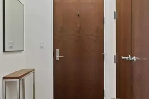 201 S 11th St, Minneapolis, MN 55403 - Photo 25