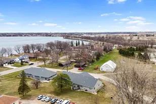 1207 S Shore Dr, Worthington, MN 56187 - Photo 43