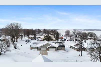 1207 S Shore Drive, Worthington, MN 56187 - Photo 35