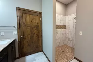 1207 S Shore Dr, Worthington, MN 56187 - Photo 27