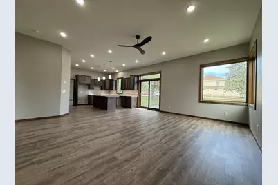 1207 S Shore Drive, Worthington, MN 56187 - Photo 15