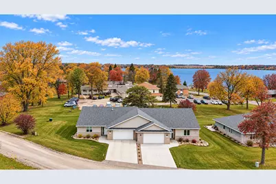 1207 S Shore Drive, Worthington, MN 56187 - Photo 41