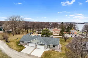 1207 S Shore Dr, Worthington, MN 56187 - Photo 41