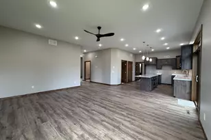 1207 S Shore Dr, Worthington, MN 56187 - Photo 21