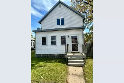 408 Main Avenue N, Thief River Falls, MN 56701 - Photo 5