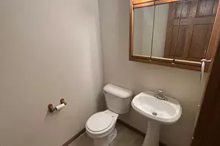 408 Main Ave N, Thief River Falls, MN 56701 - Photo 21
