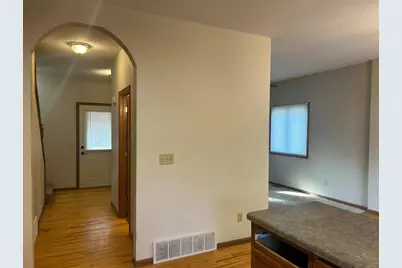 408 Main Avenue N, Thief River Falls, MN 56701 - Photo 19