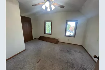 408 Main Avenue N, Thief River Falls, MN 56701 - Photo 25