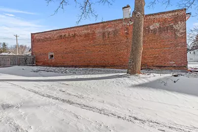 200 W Main Street, Roberts, WI 54023 - Photo 25