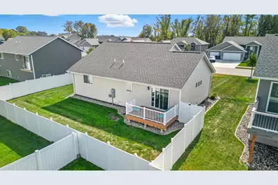 2004 Bluestem Drive, Mankato, MN 56001 - Photo 17