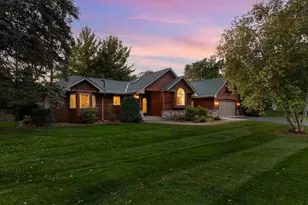 5910 Minnetonka Dr, Shorewood, MN 55331 - Photo 1