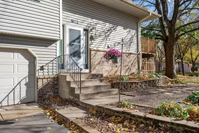 1302 Crestridge Lane N, Eagan, MN 55123 - Photo 47