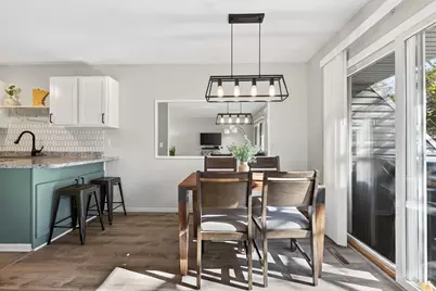 1302 Crestridge Lane N, Eagan, MN 55123 - Photo 3