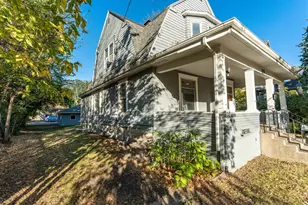 1026 University Dr N, Fargo, ND 58102 - Photo 3