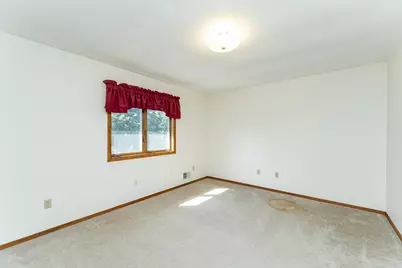 4412 Newcastle Lane NW, Rochester, MN 55901 - Photo 27