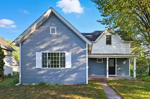 135 2nd Ave SE, Pine City, MN 55063 - Photo 1