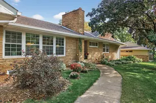 850 Syndicate St S, Saint Paul, MN 55116 - Photo 1