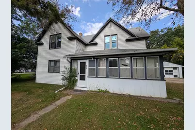 306 3rd Street S, Princeton, MN 55371 - Photo 1