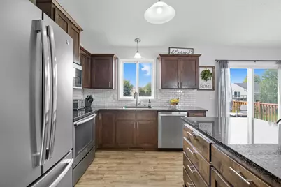 921 Cedar Avenue N, Maple Lake, MN 55358 - Photo 7