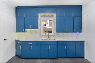 2925 29th Ave S, Minneapolis, MN 55406 - Photo 9