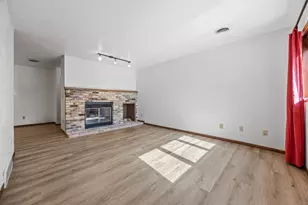 3253 17th Ave S, Fargo,  58103 - Photo 7